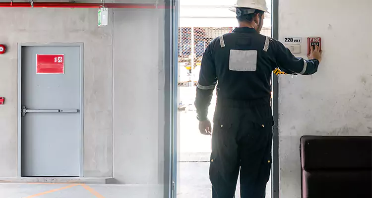 Emergency Fire Exit Door Repair in Lakeland, FL