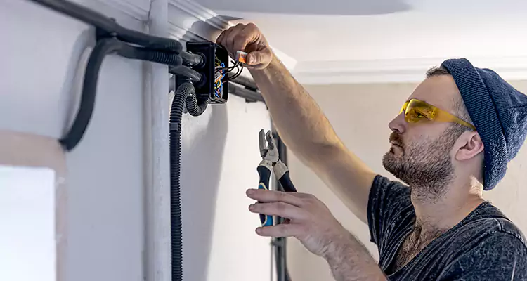 Garage Door Opener Cable Repair in Lakeland, FL