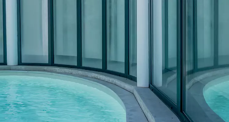 Repair Polyester Screen for Pool Enclosure in Lakeland, FL