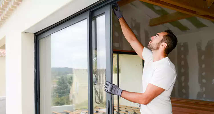 Fix Sliding Glass Door in Lakeland, FL