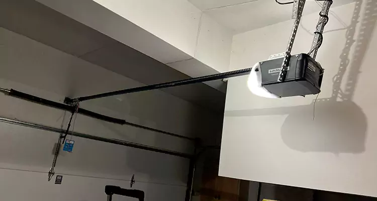 Linear Garage Door Opener Repair in Lakeland, FL