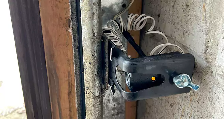 Fix Broken Garage Door Sensor in Lakeland, FL