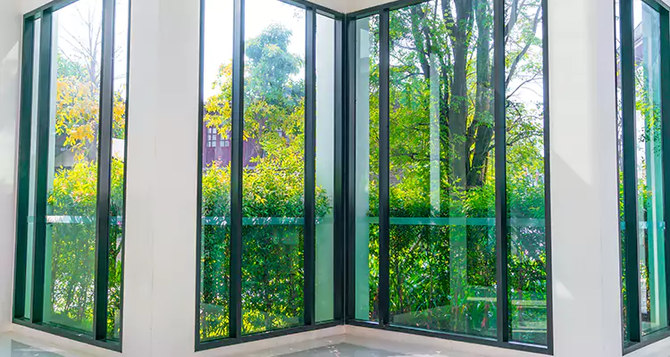 Folding Glass Balcony Door Repair in Lakeland, FL